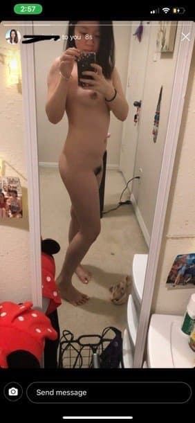 Asian bf gives up college gf’s nudes after lost bet