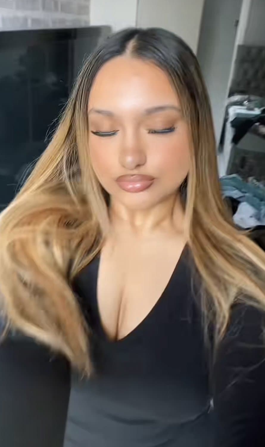 Bengali sisters london