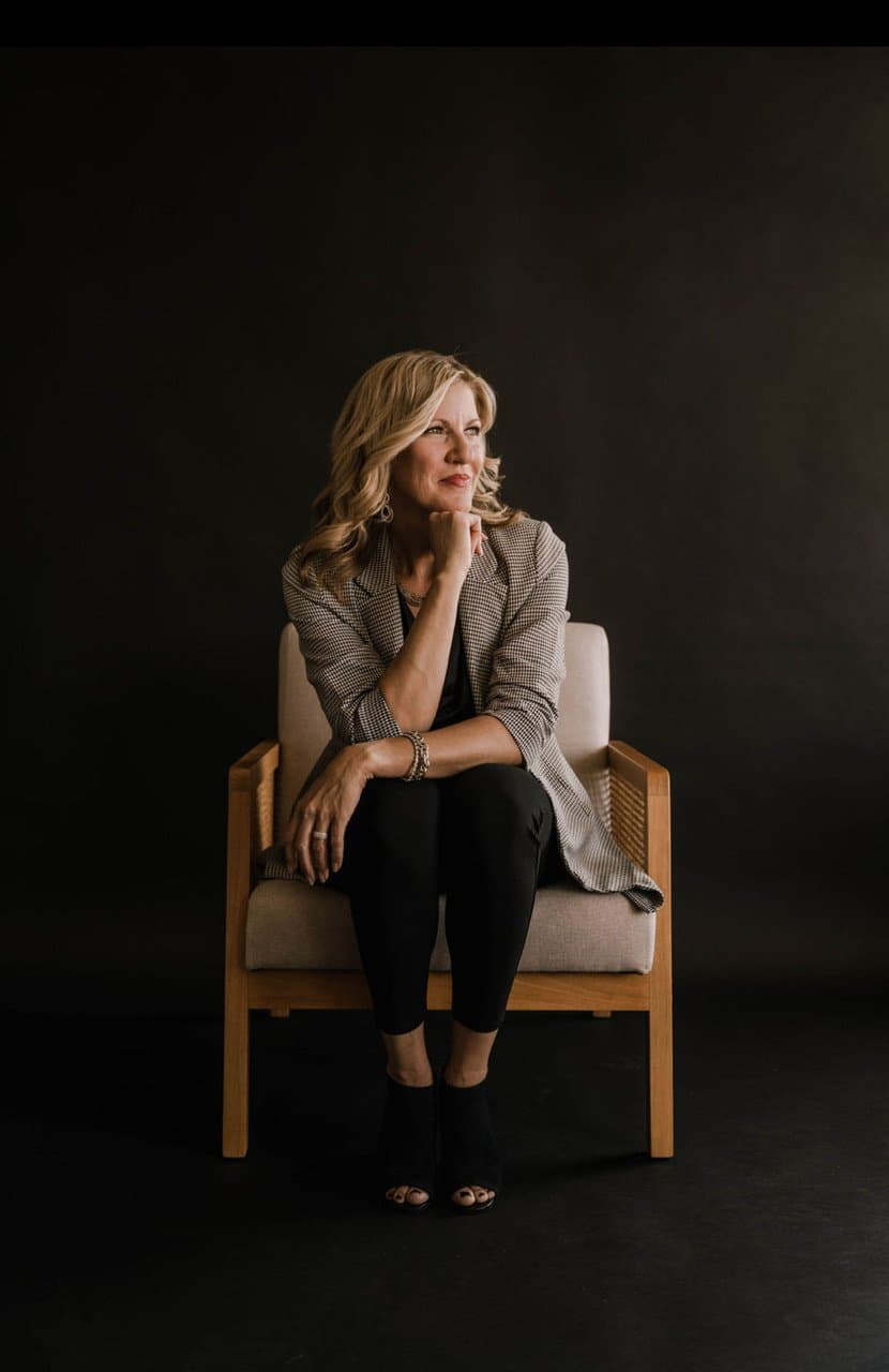 Niki the Business Bitch