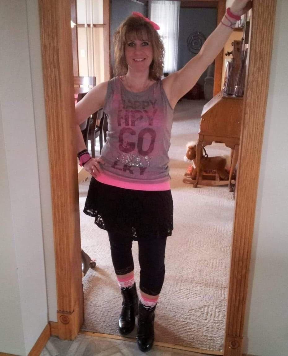 Tanja, regular mom by day, hogtied bondage slut by night.