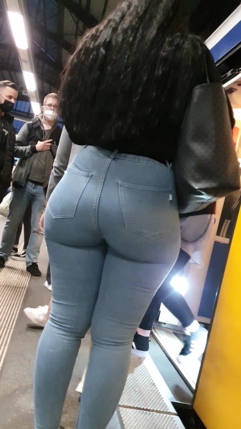 Shower Voyeur Fat Ass Chubby PAWG