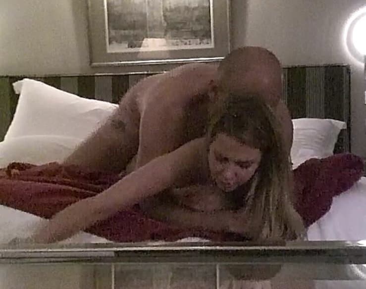 Fantastic busty bikini model fuck with boyfriend agent sextape