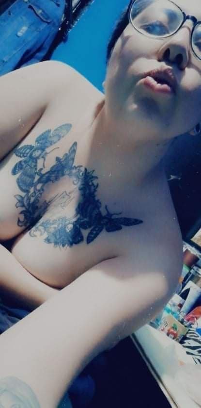 Click to view full size Puti esposa