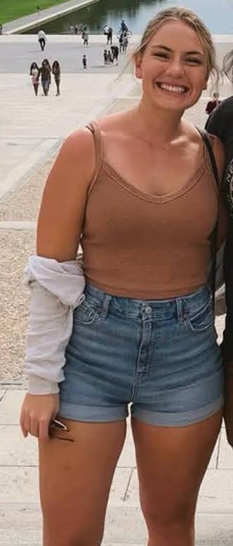 Sammi wants to show you what she’s got