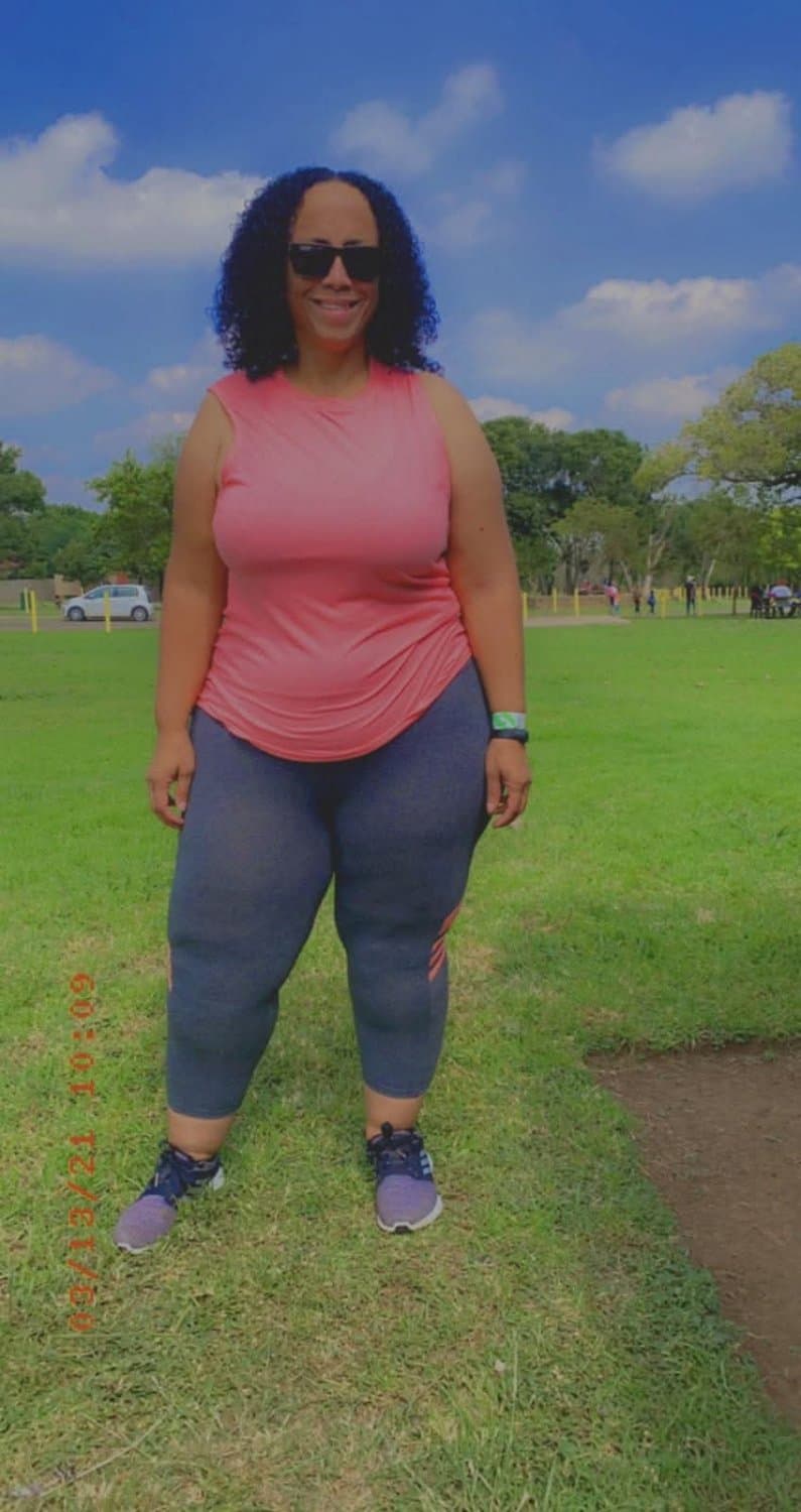 busty beautiful South African milf mommy