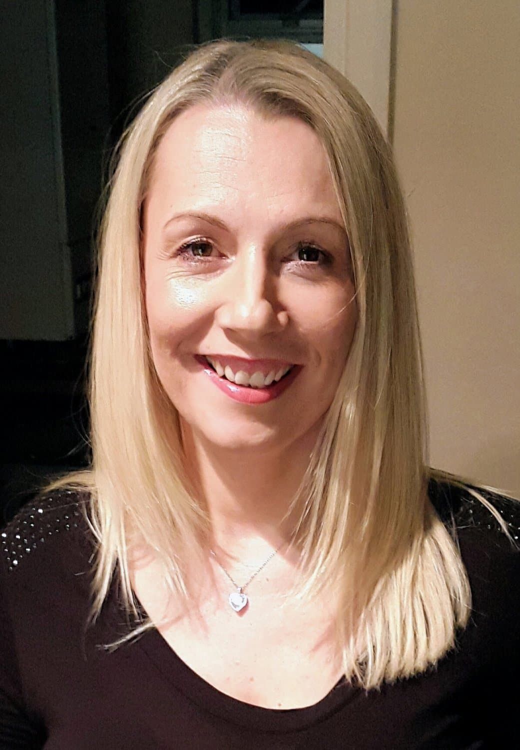 Pretty UK Blonde Slut From London