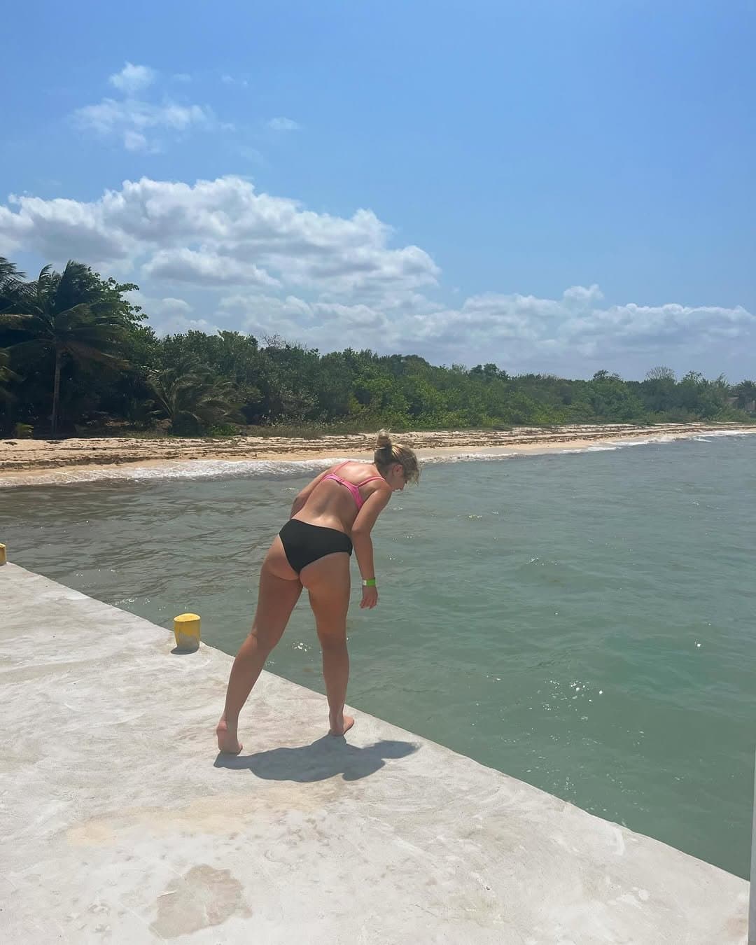 fat ass bubble butt pawg emma melka (lmk if yall want creepshots)