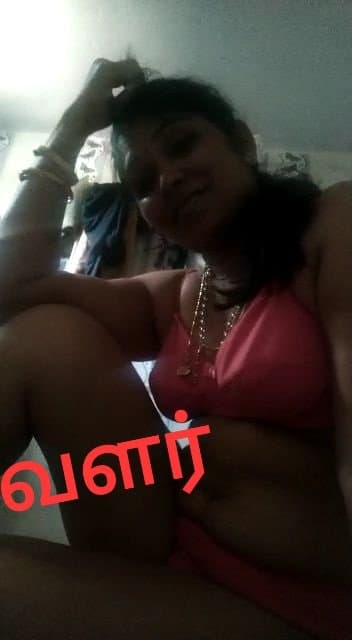 Pics - Valarsampavam Famous Tamil Wife Cheating+ Affair