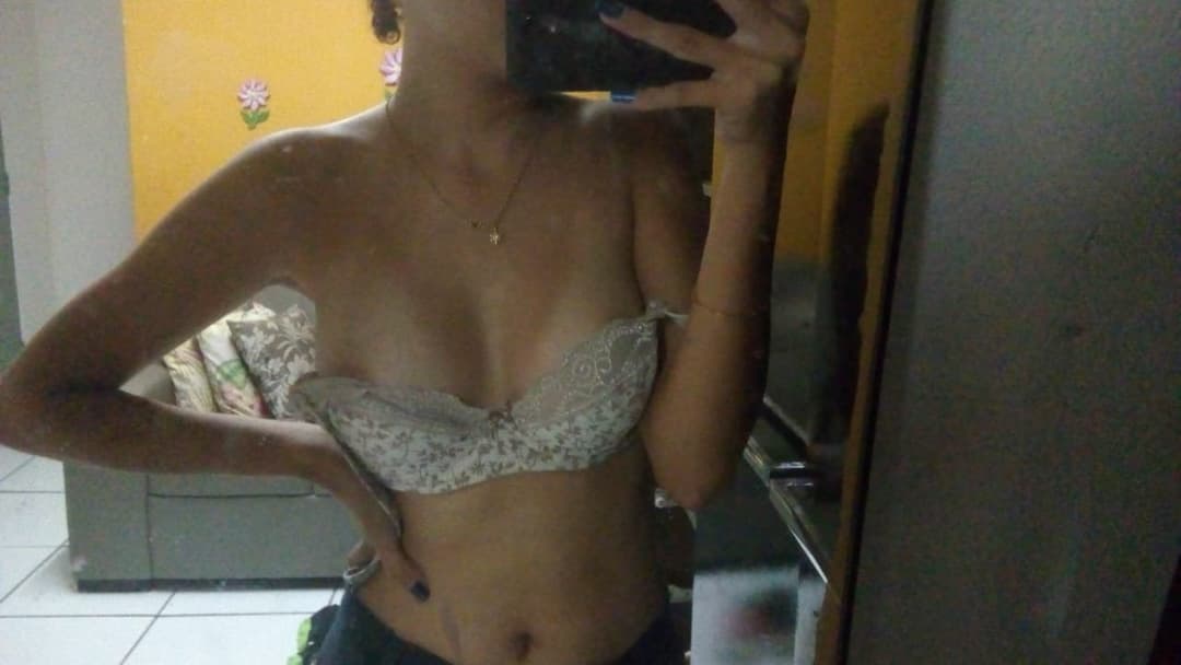 Maria Helena puta vazada peluda - parte 1