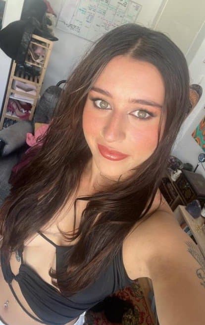 Dark Haired IRL sexy slut wants to be risked.  Wants you to goon to her hot tatooed toned body