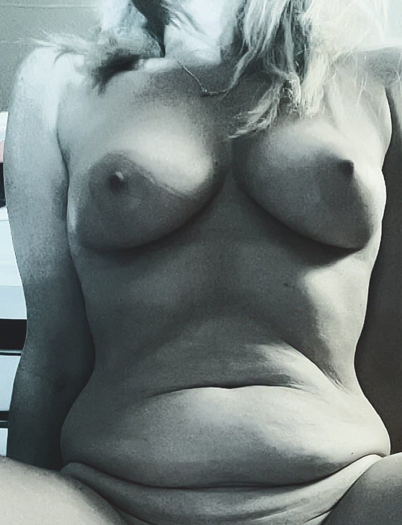 Smokin hot mature milf mom leaks REAL MILF 100% REAL