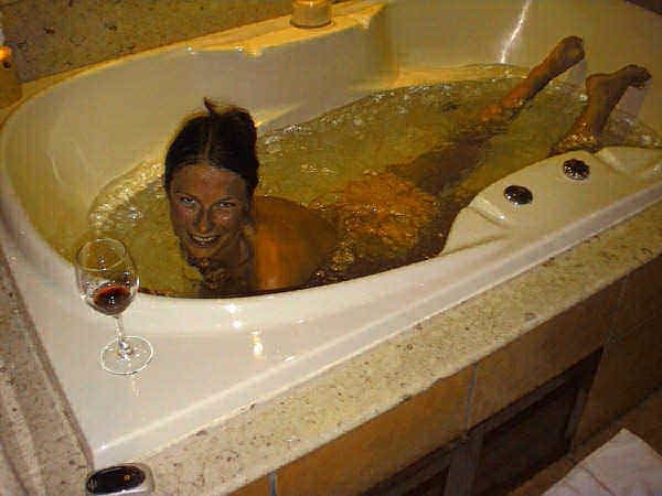 Allison is a Slutty Temple in the UK