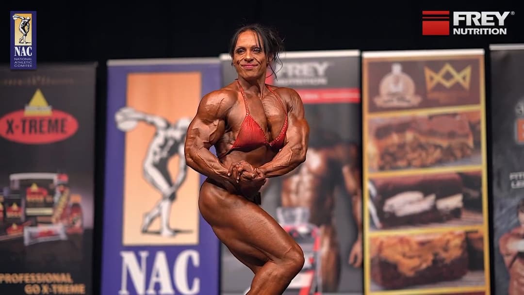 Click to view full size Spermatic muscular exhibition of Mrs Bailey