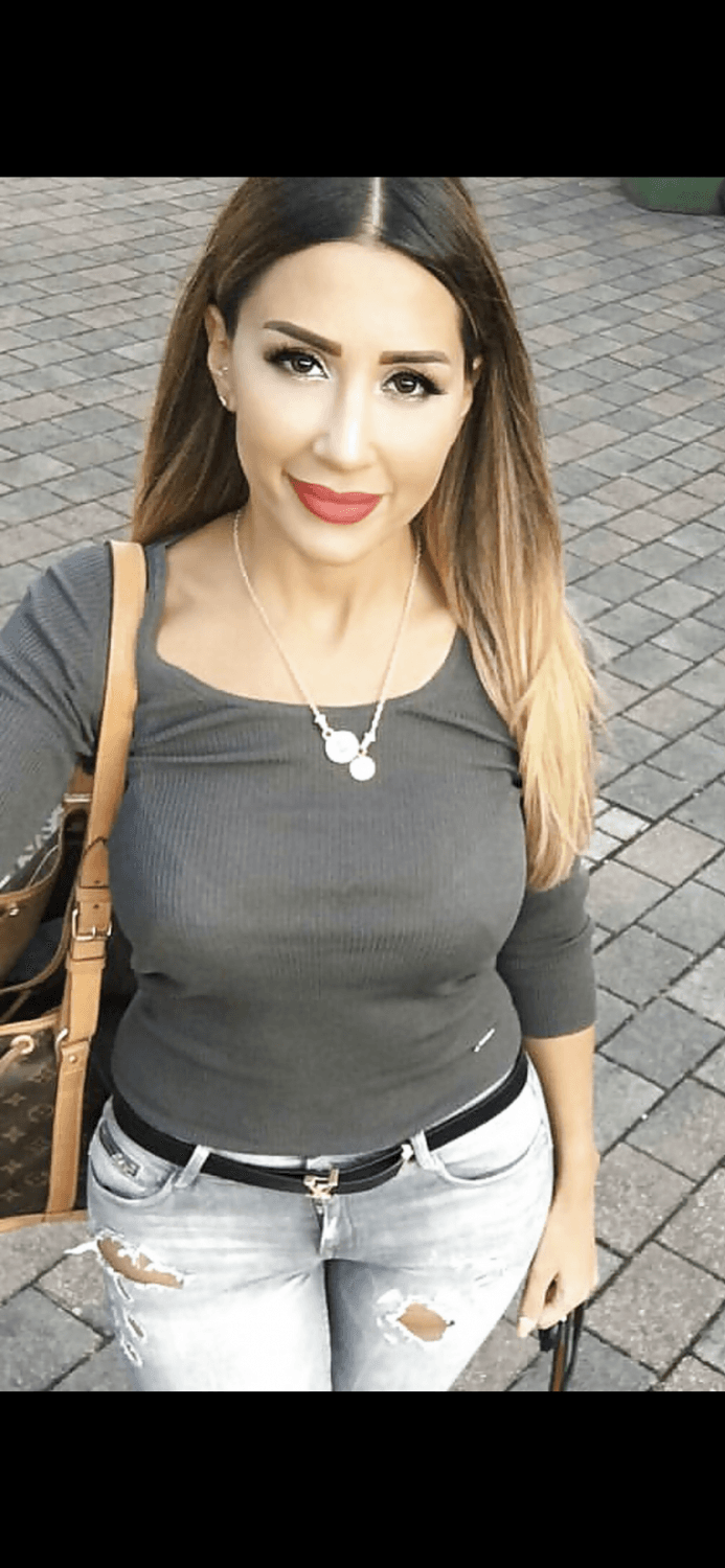 Would you fuck one of these Milfs? (Non-Nude)