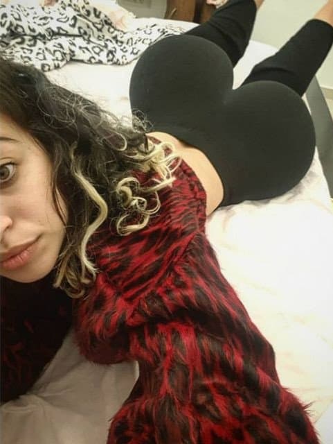 Click to view full size Heart Shaped Big Phat Ass ❤️