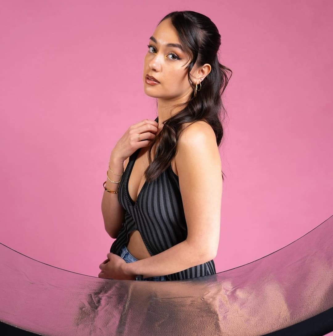 latina milf. Would you pull out?