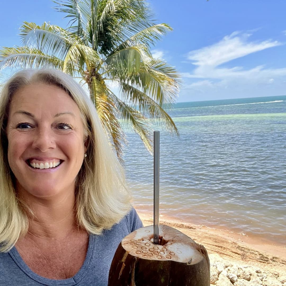 Conservative milf caught naked in public on camera