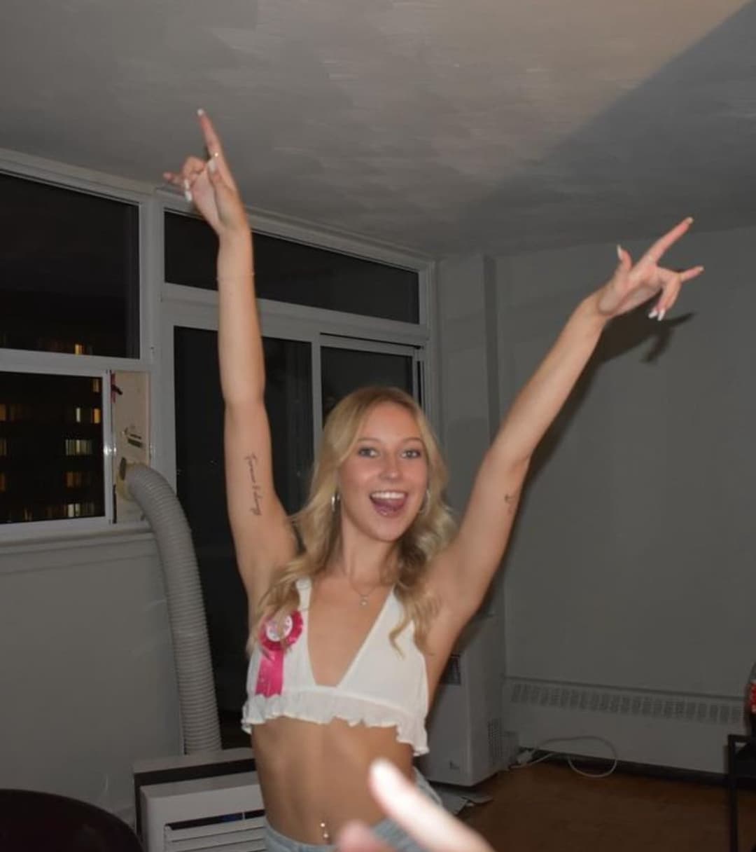 Profile reached 1M views. Here’s my cousin to celebrate (jerk off to)* ??