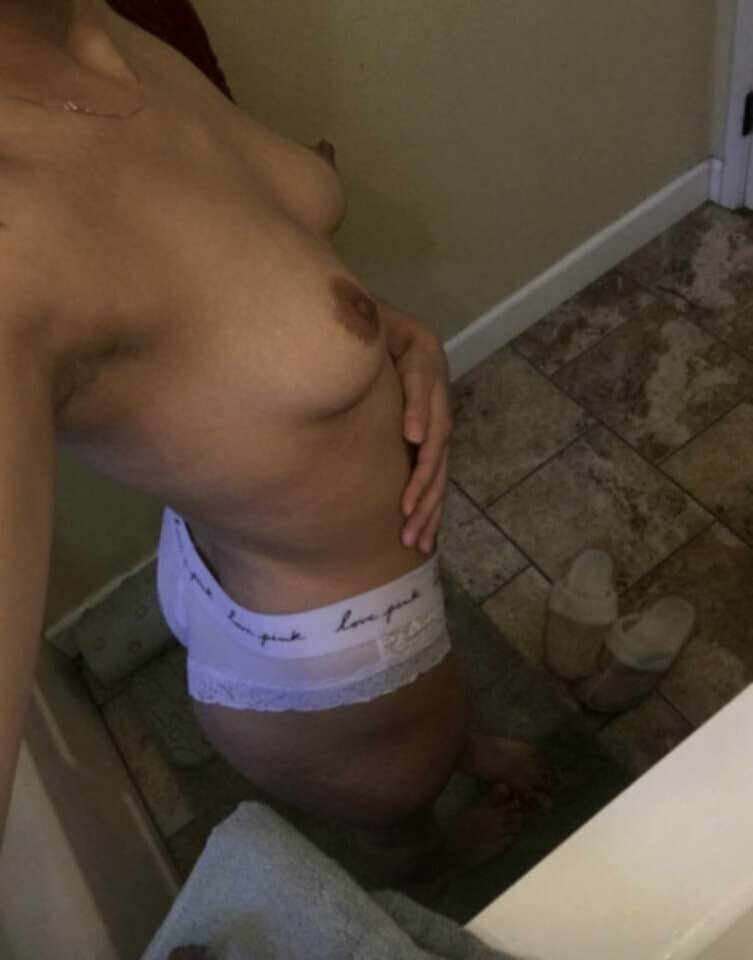 Alana wants to be a webslut