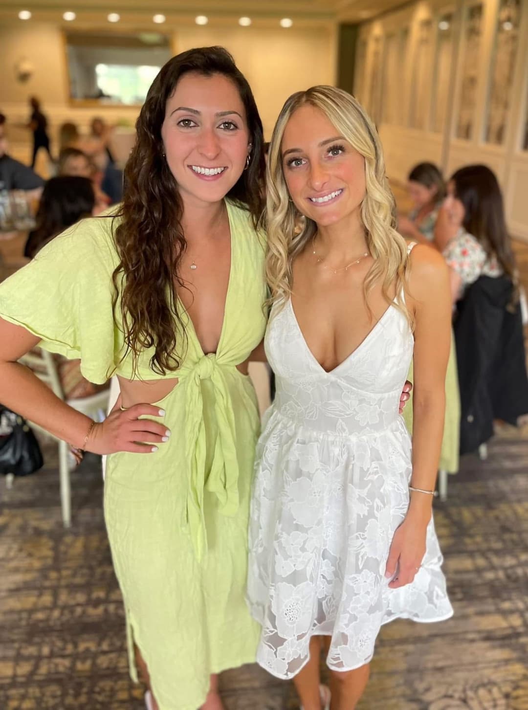 hot white lesbian friends kiss undress(DM ME FOR REQUESTS) AI #190