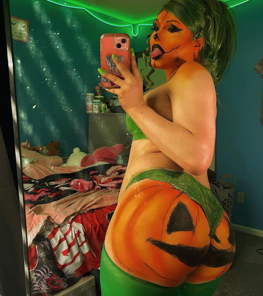 Nice ass and titty trans from Denver