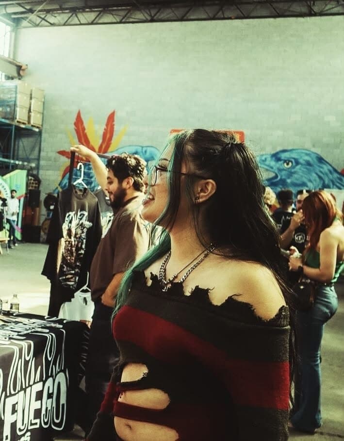 She used to suck off dealers for pills she owed money and got fucked for a year straight lol