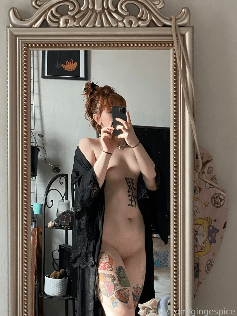 Petite Slut Rosa Envy