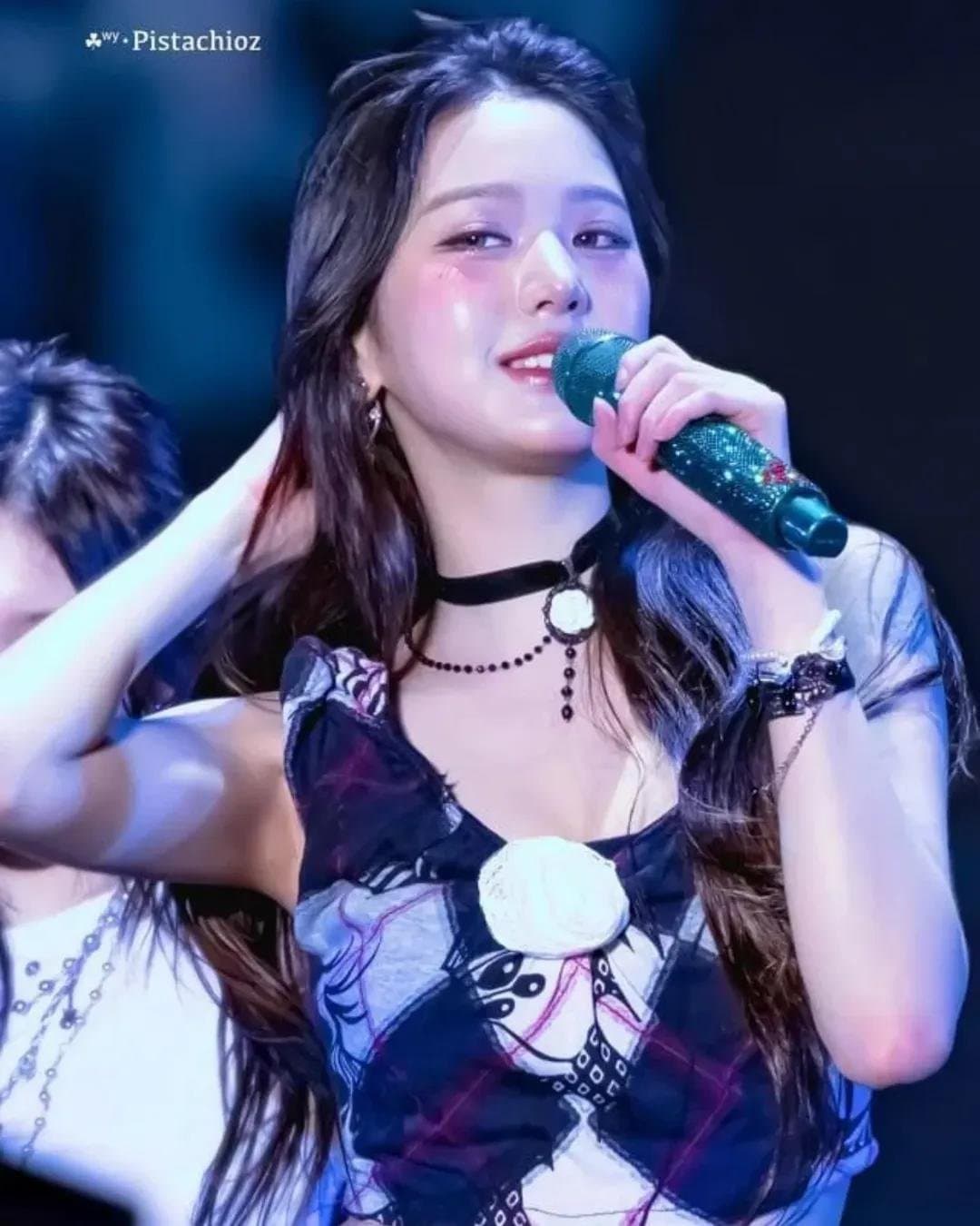 Fap to armpit kpop