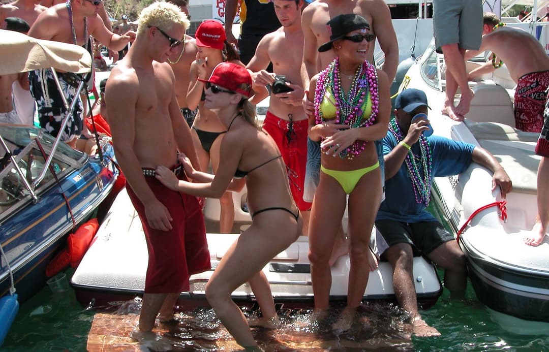 Unknown Hottie, Lake Havasu Memorial Day Weekend 2003 Pt. 1