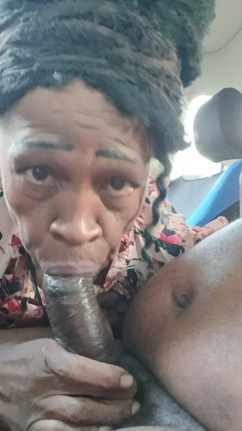 NEW VIDEO????!!!Good $10 blowjob from ebony milf streetwalker today!!!!!! Deepthroat good too!!!