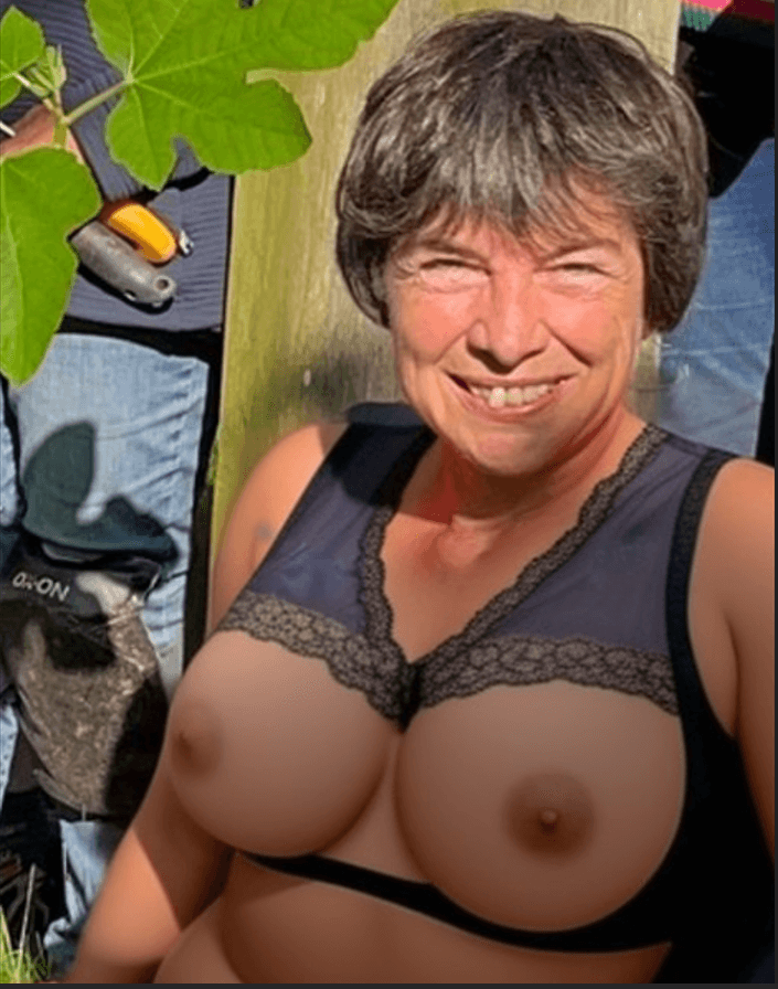 die milfs Isa, Britta, Monique, Susanne, Regina, Katja und Ulrike