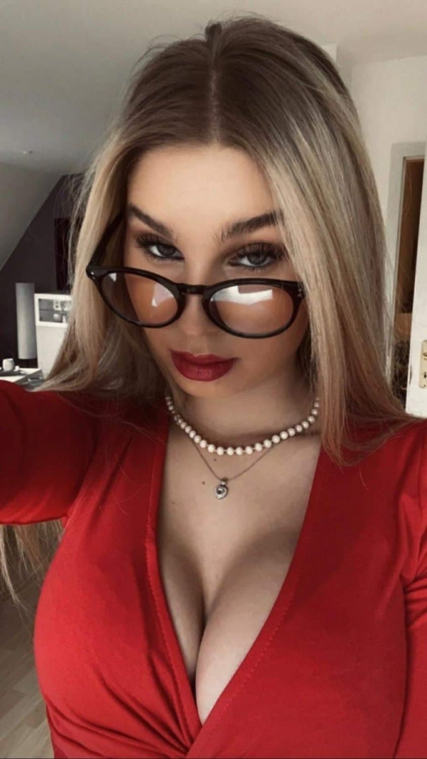 Cute innocent blondes Compilation. Whos the hottest?