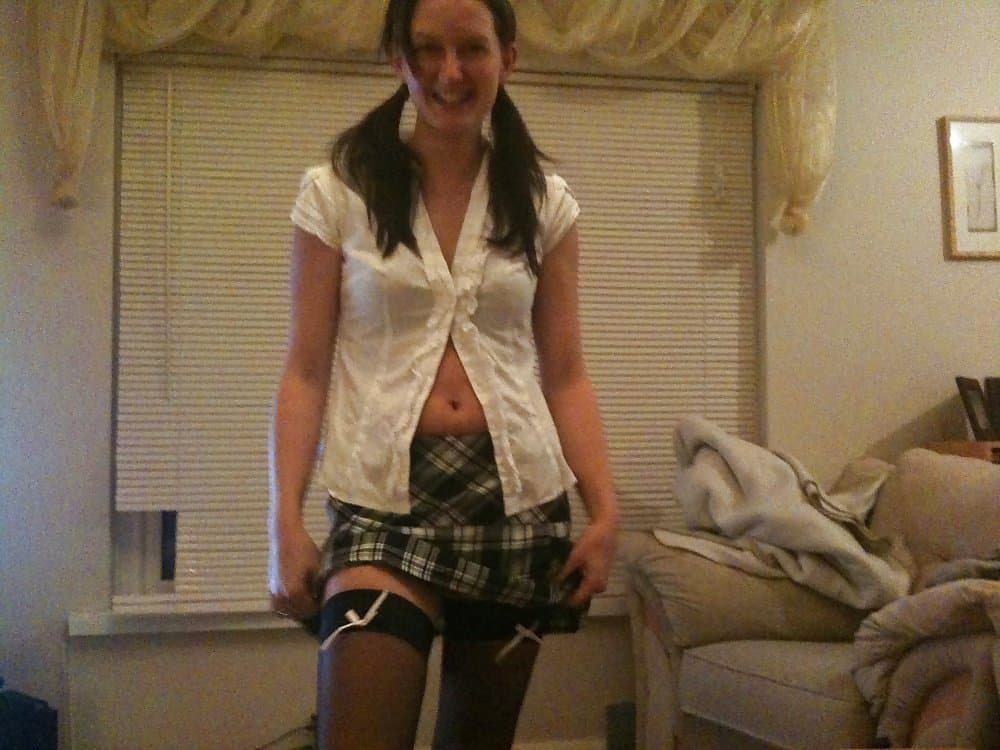 Adorable wife married to the internet now