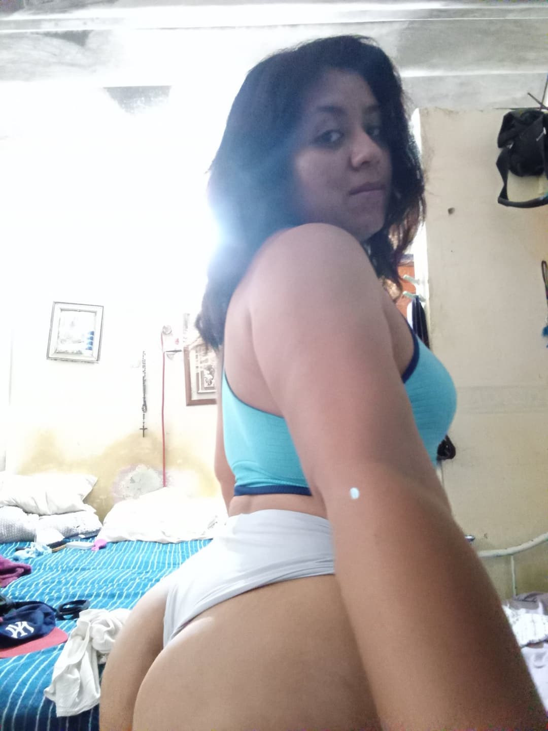 Rica panocha bien apretadita de almita ?