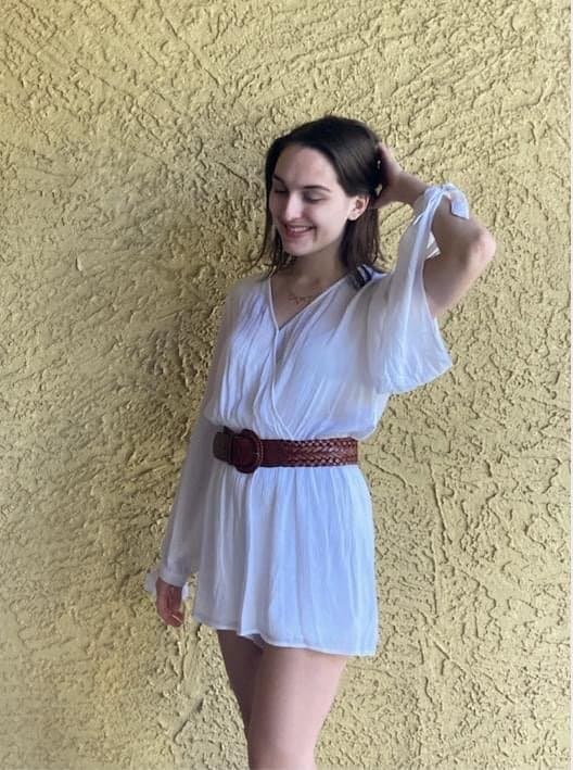 Katie from Ontario has nice round tits