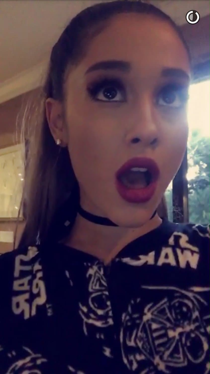 More Ariana Grande face/lips porn to goon to ?