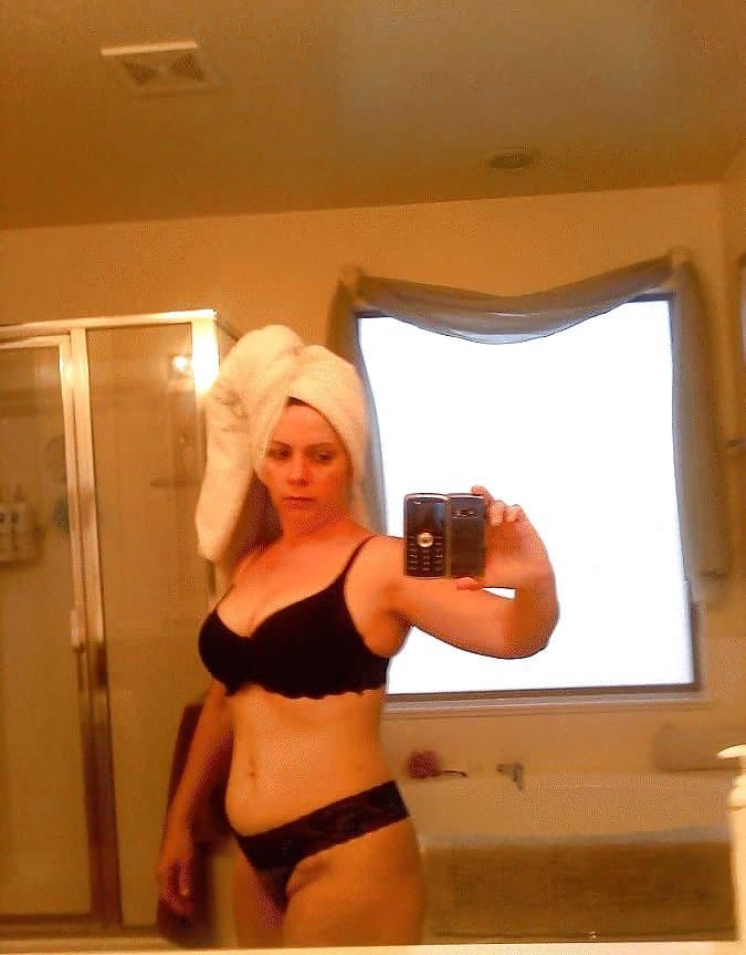 OG Liz J. from NM, great bald pussy!