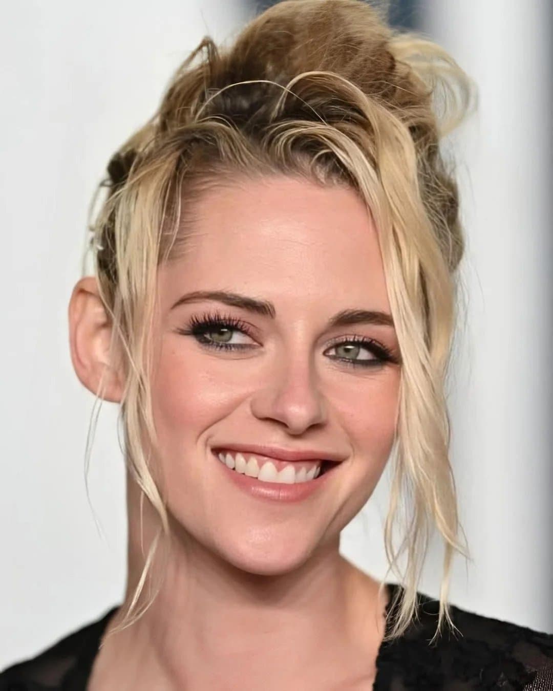 Imagine CEI and Pegging by Kristen Stewart