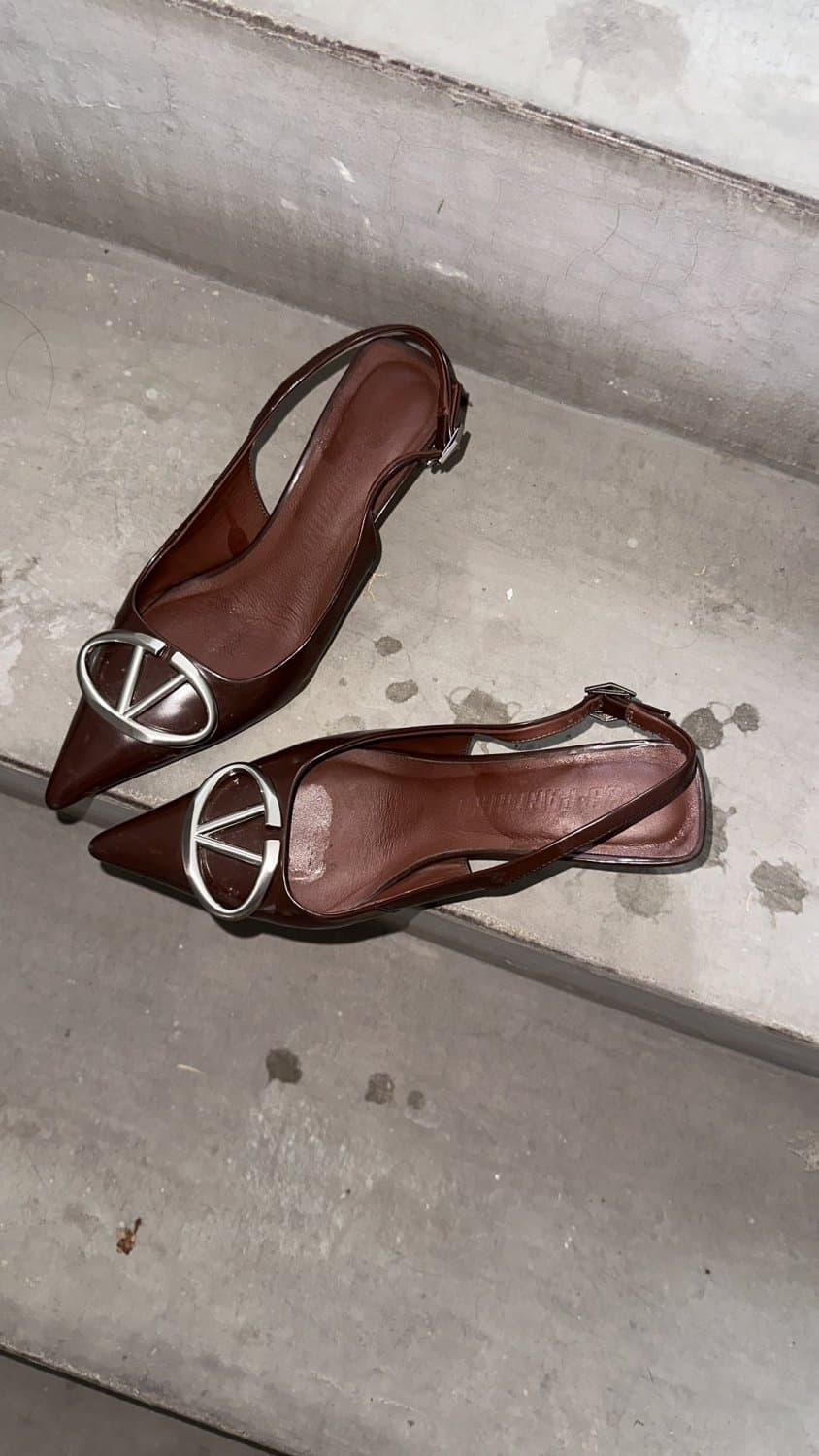 Cock & cum into asian shoes