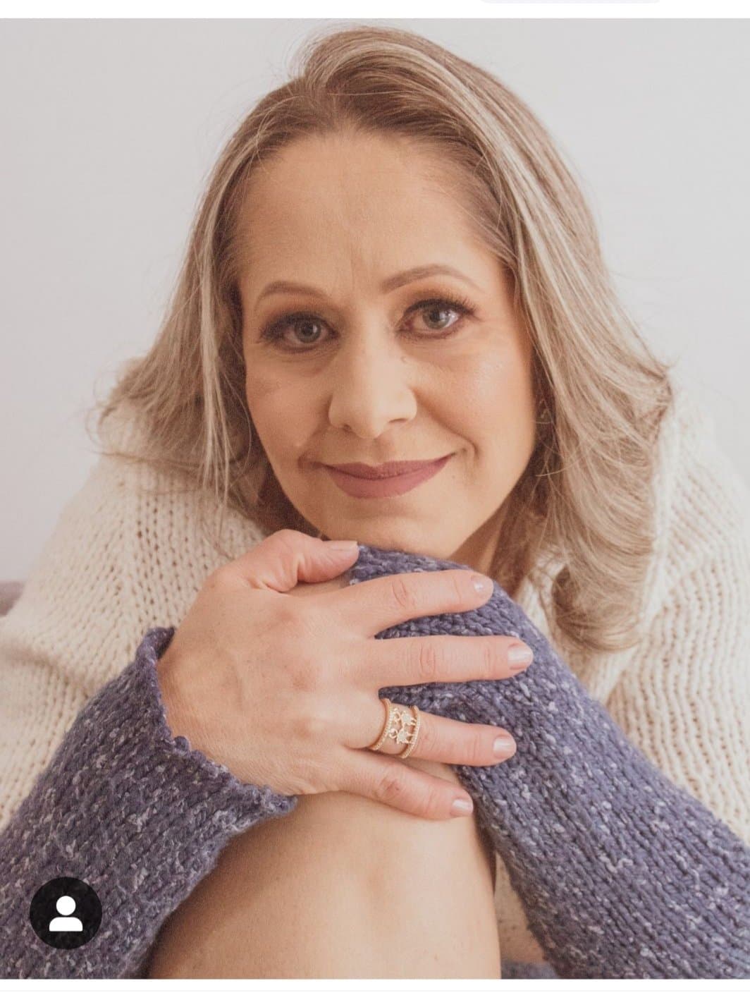 Click to view full size Hot slut chubby blonde mom whore wife Claudilene Rios puta casada loira gorda mamãe