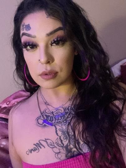 25 year old tattoo Dulce Latina escort that I f yesterday