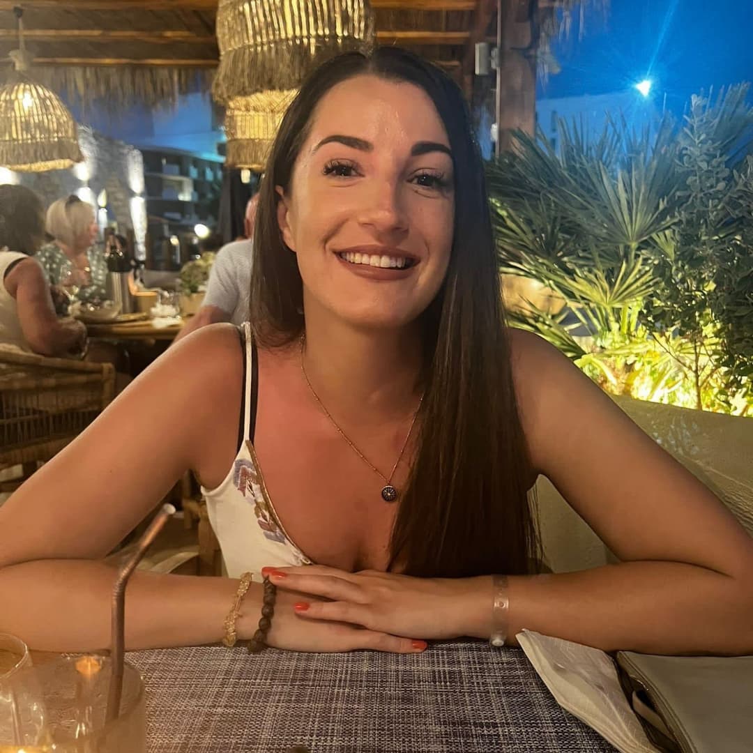 Three big breasted UK baddies happily stripped down on the beach for the internet’s enjoyment