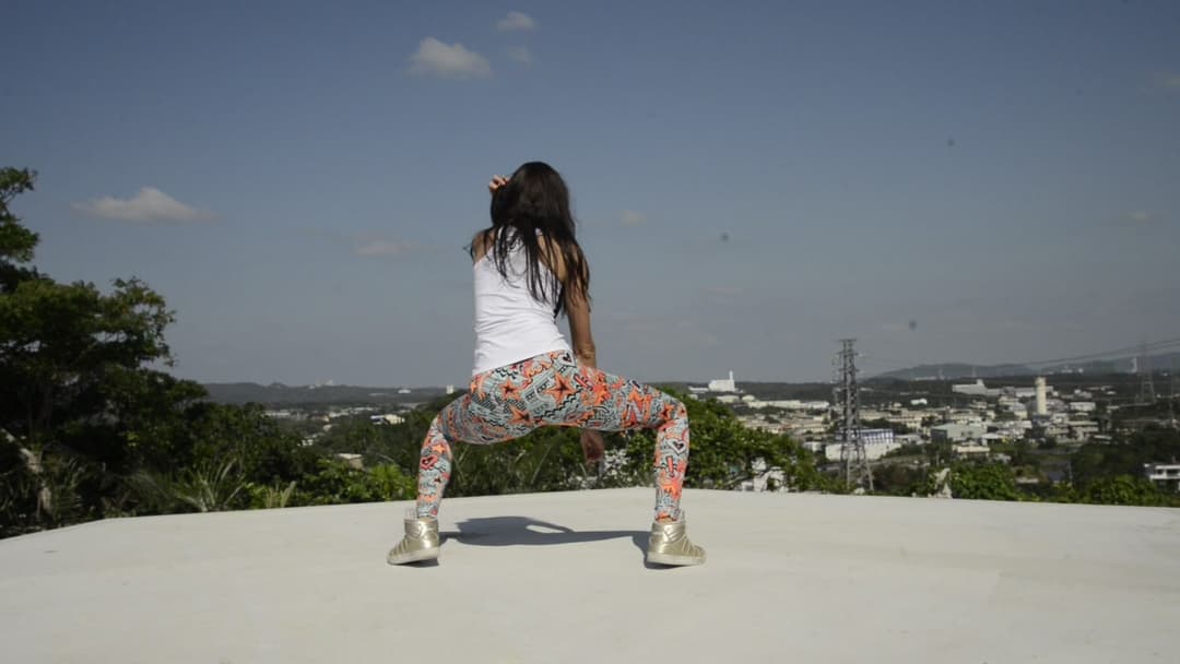 Married MILF Military Wife Twerk Elena from Ukraine