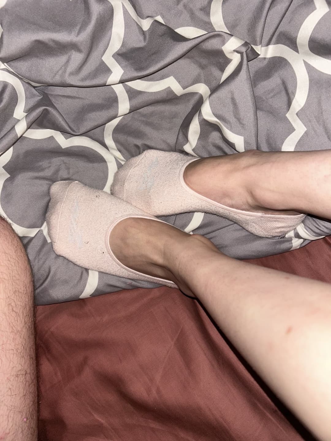 Boney methed out slut with cute socks on gets pounded