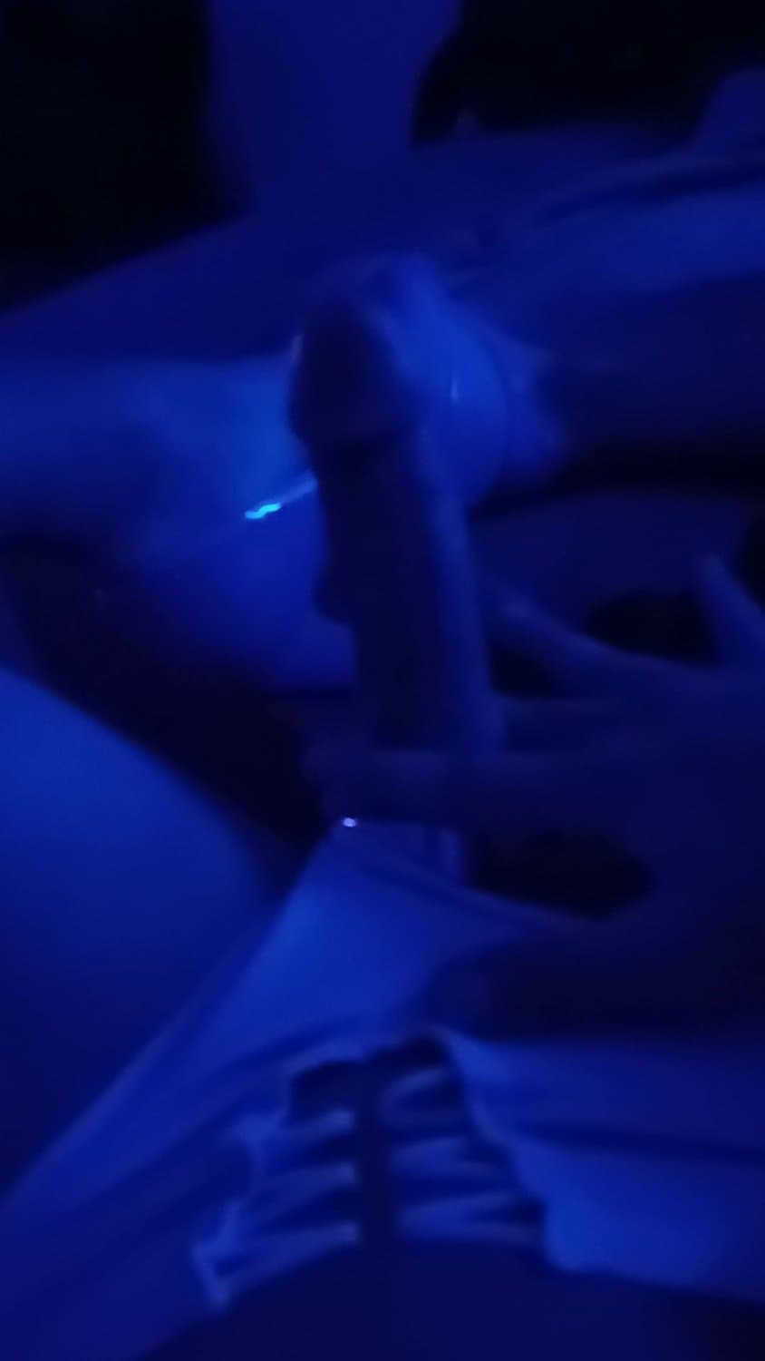 Sissy Kandy is always horny *hihi* ?