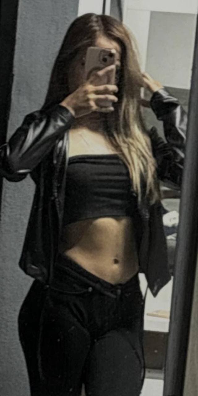 Latina flakita sexy rubia culona del gimnasio rica culona filtrada