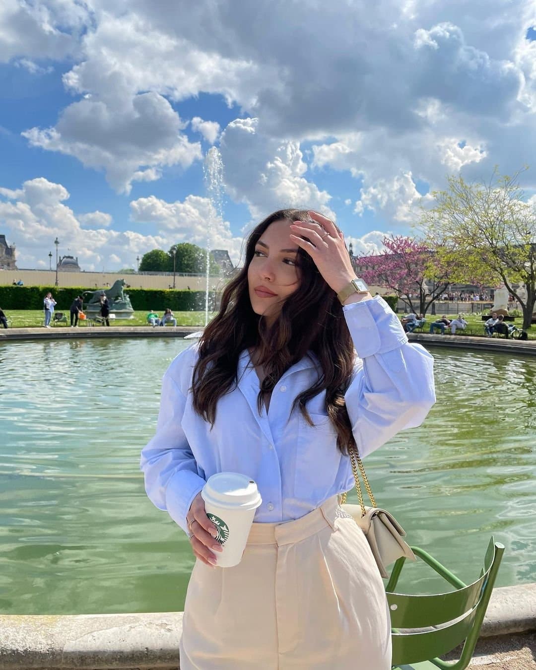 Hot feet branlette sur cette pute