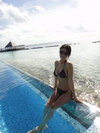 Asian amatuer bikini slut