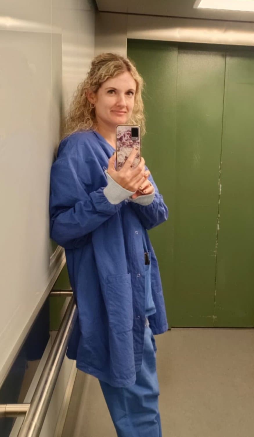 Your Nurse wants to suck your dick....if you ask me gently, I would let you fuck my Ass too!