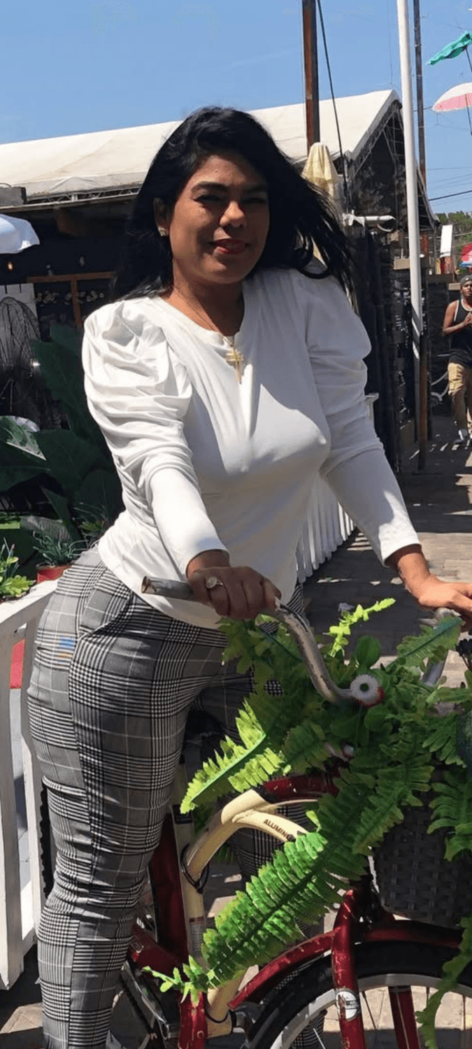 Delicious nice ass delicious nipples looks delicious